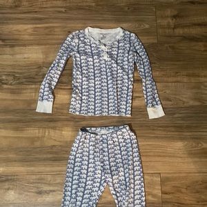 Roller rabbit blue elephant pajamas, size 8
